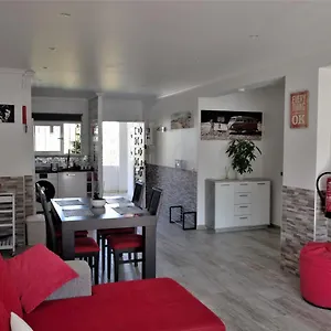  Apartment Albufeirasun, Arrive As A Guest Leave As A Friend. Portugal